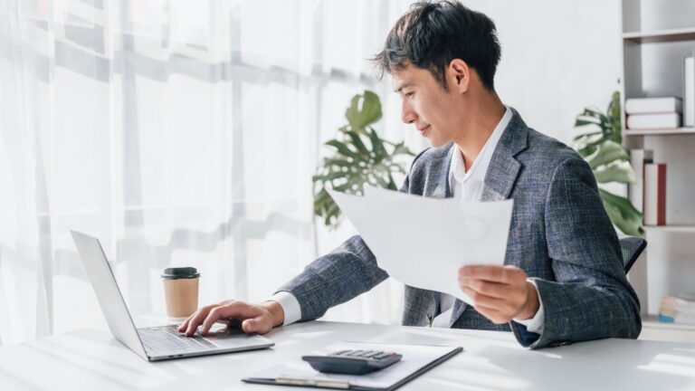 你越有錢越敢賭，到底是因為能力強還是賭性大？樊登解讀《低風險創業》：真正厲害的老闆從不靠運氣