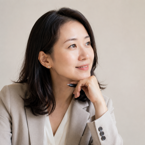 黃郁婷，教育編輯